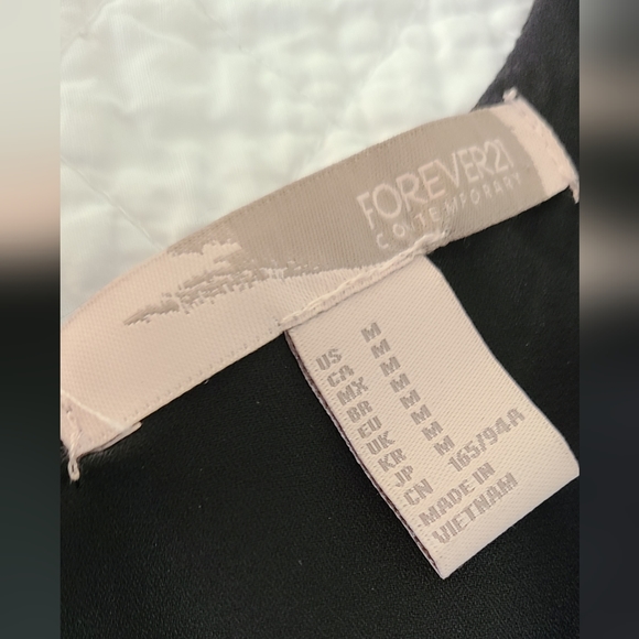 Black Velvety Dress - Picture 5 of 5